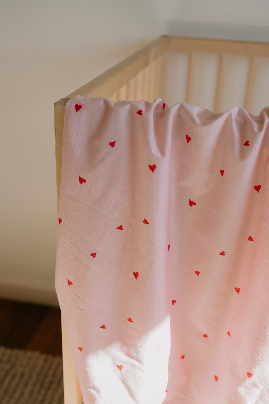 Darling Heart waterproof fitted sheet